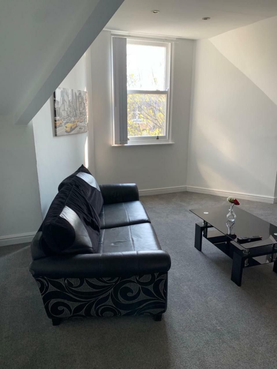 Apartment No 9 Liverpool
